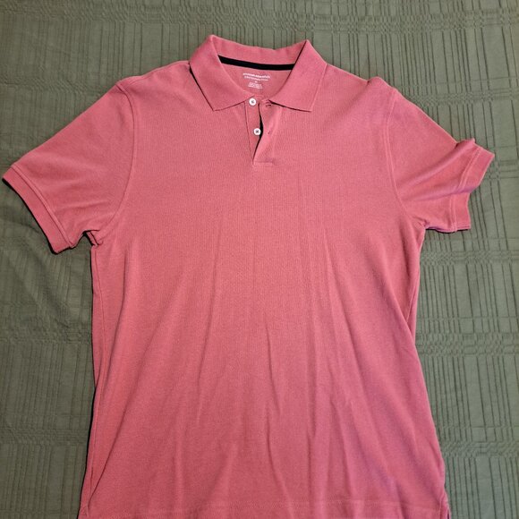 Amazon Essentials Men's Polo - Picture 1 of 3